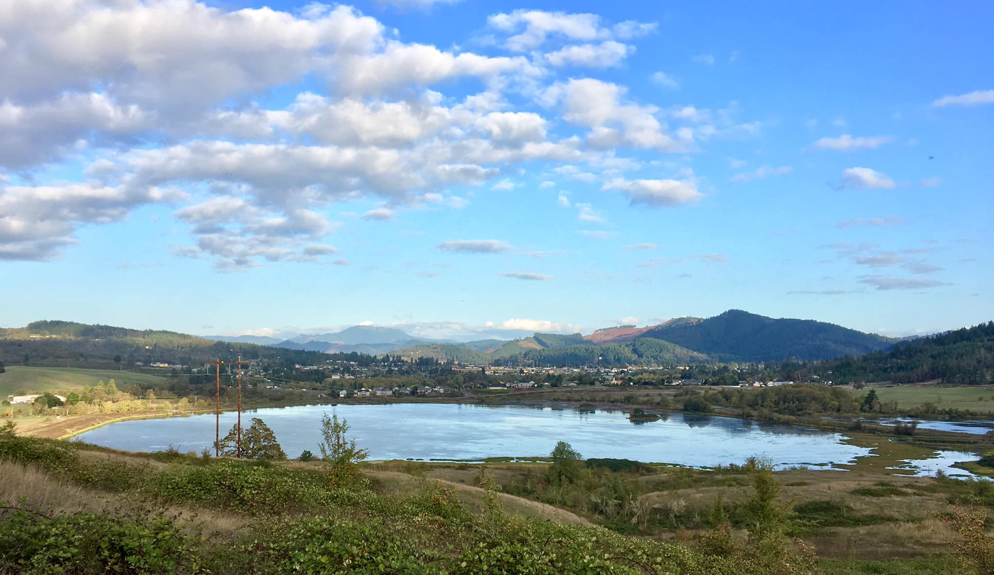 Picture of Fords Pond Near Sutherlin, OR